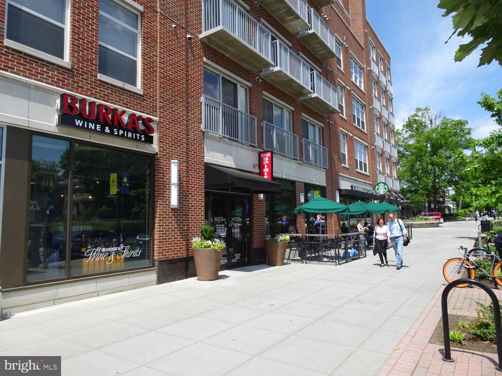 3521 39TH STREET NW A493