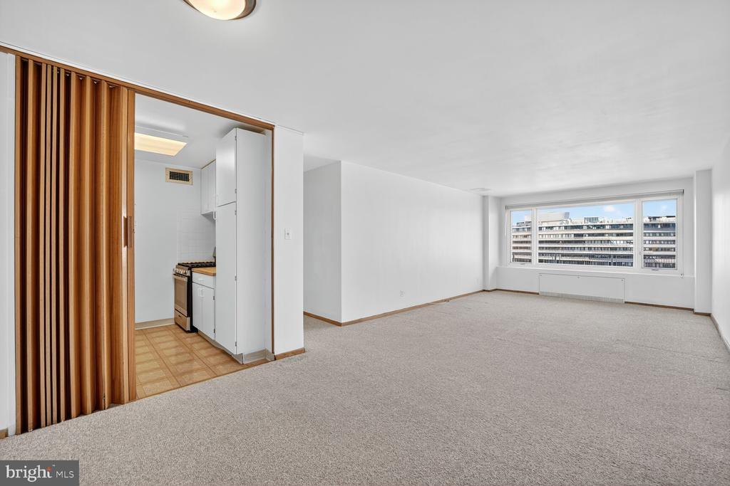 2475 VIRGINIA AVENUE NW 925