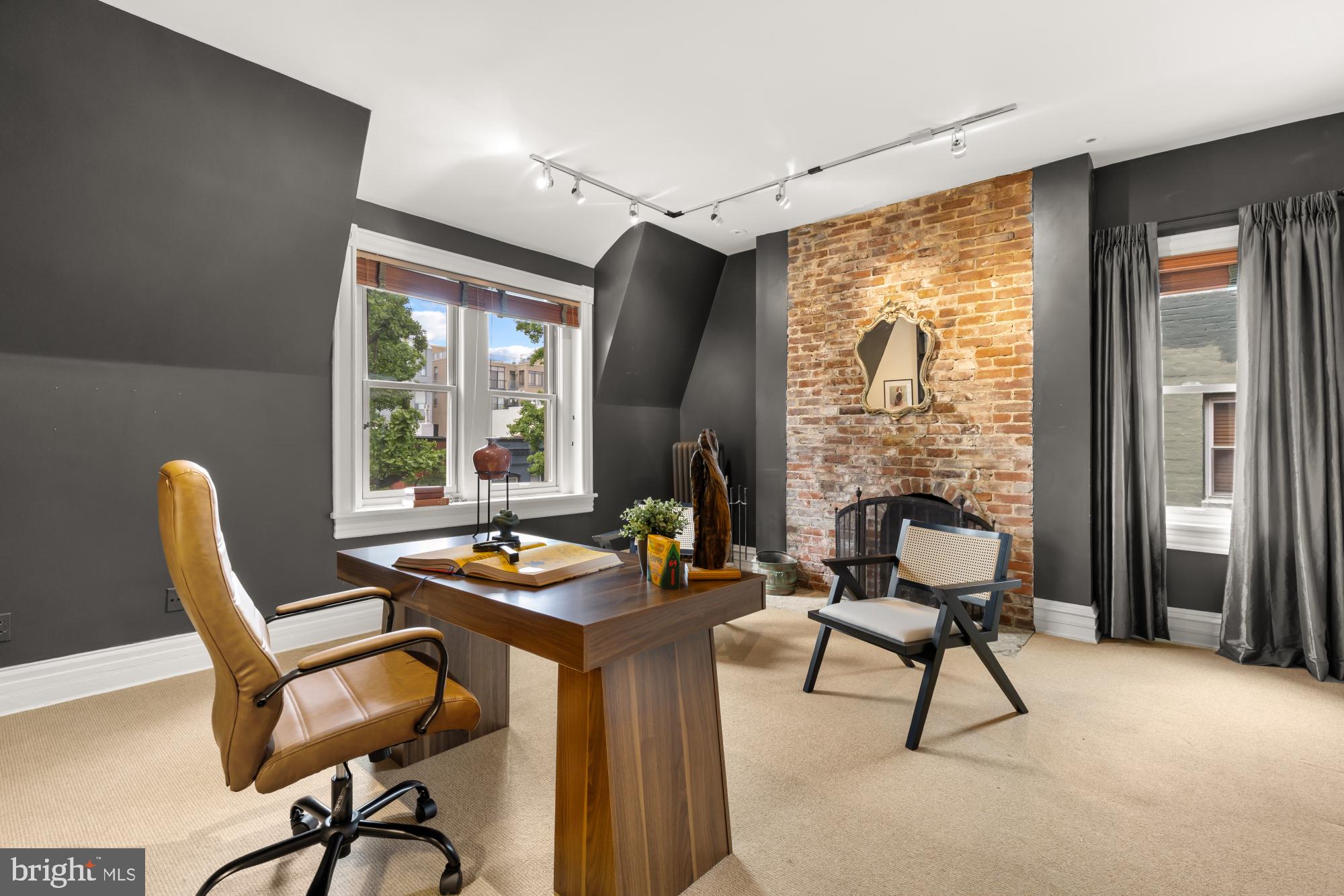 1519 KINGMAN PLACE NW