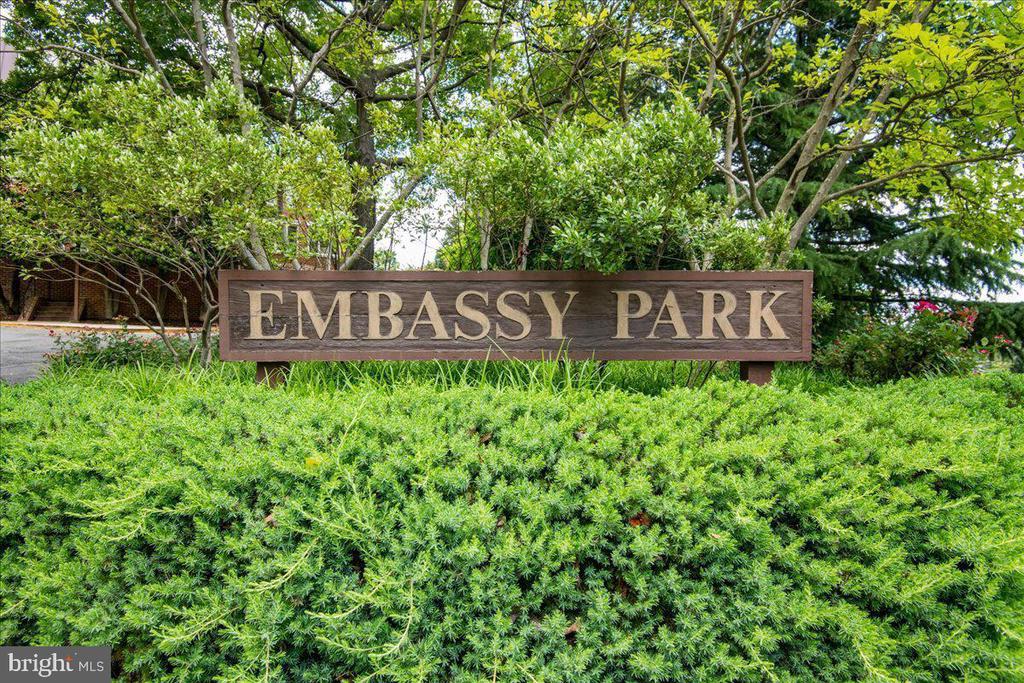 4297 EMBASSY PARK DRIVE NW