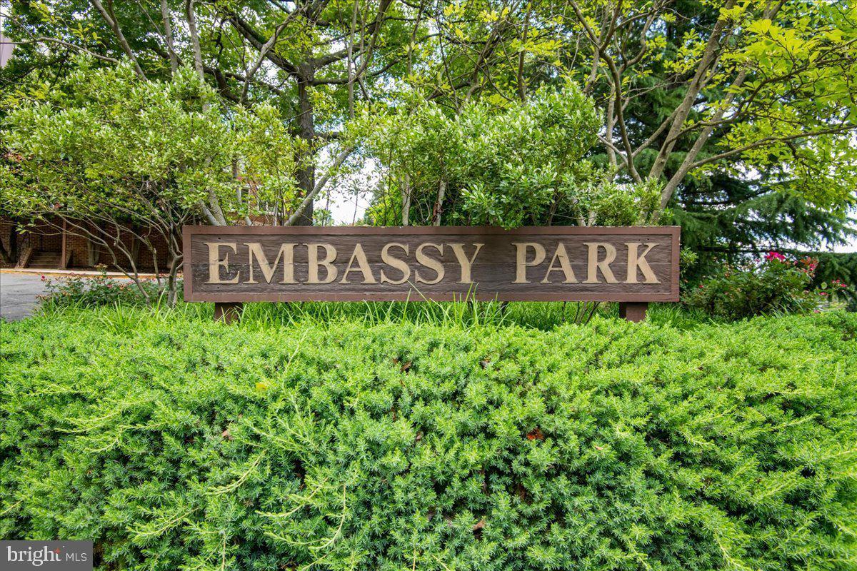 4297 EMBASSY PARK DRIVE NW