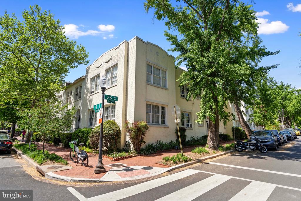 2603 O STREET NW 2