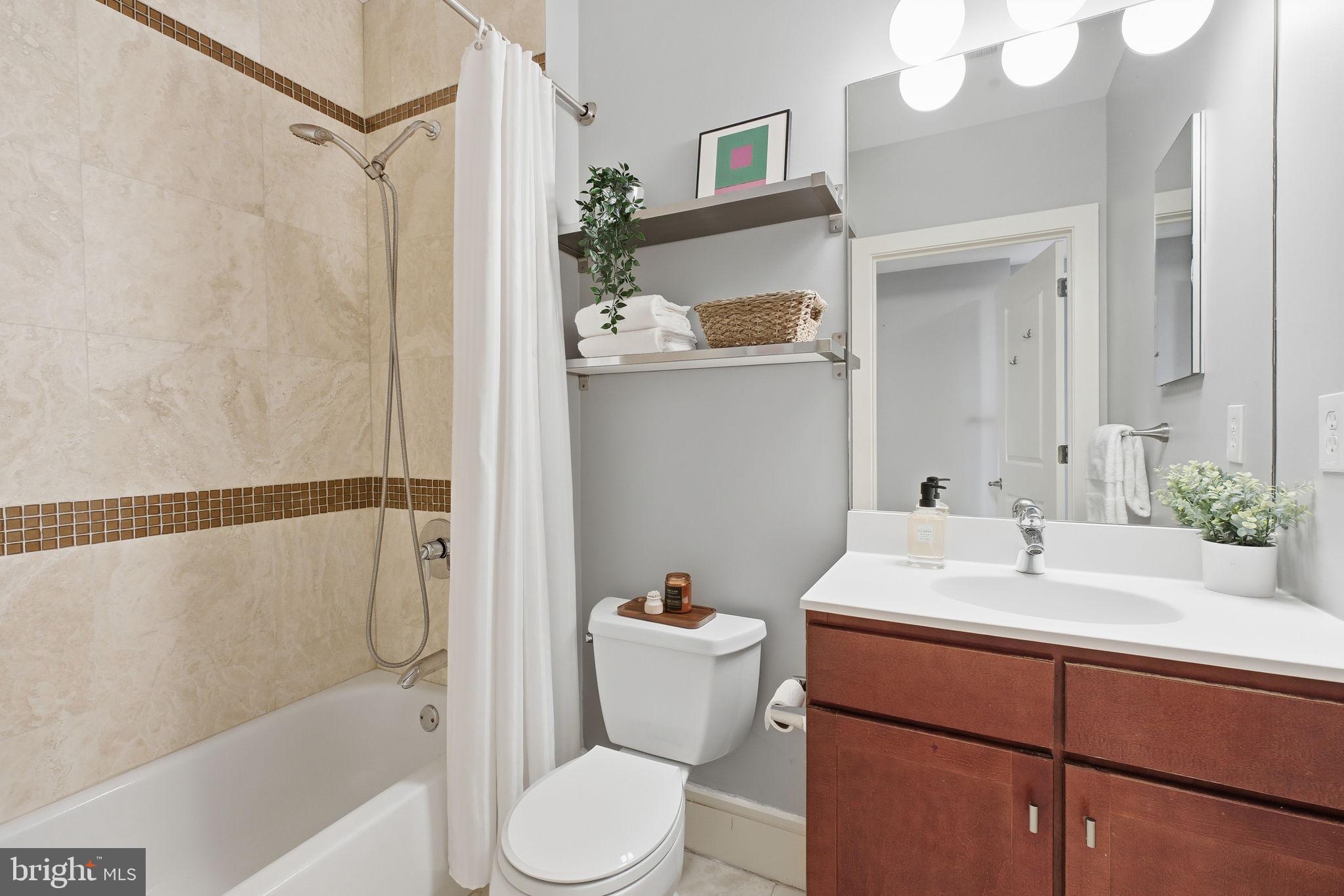 1654 EUCLID STREET NW 102