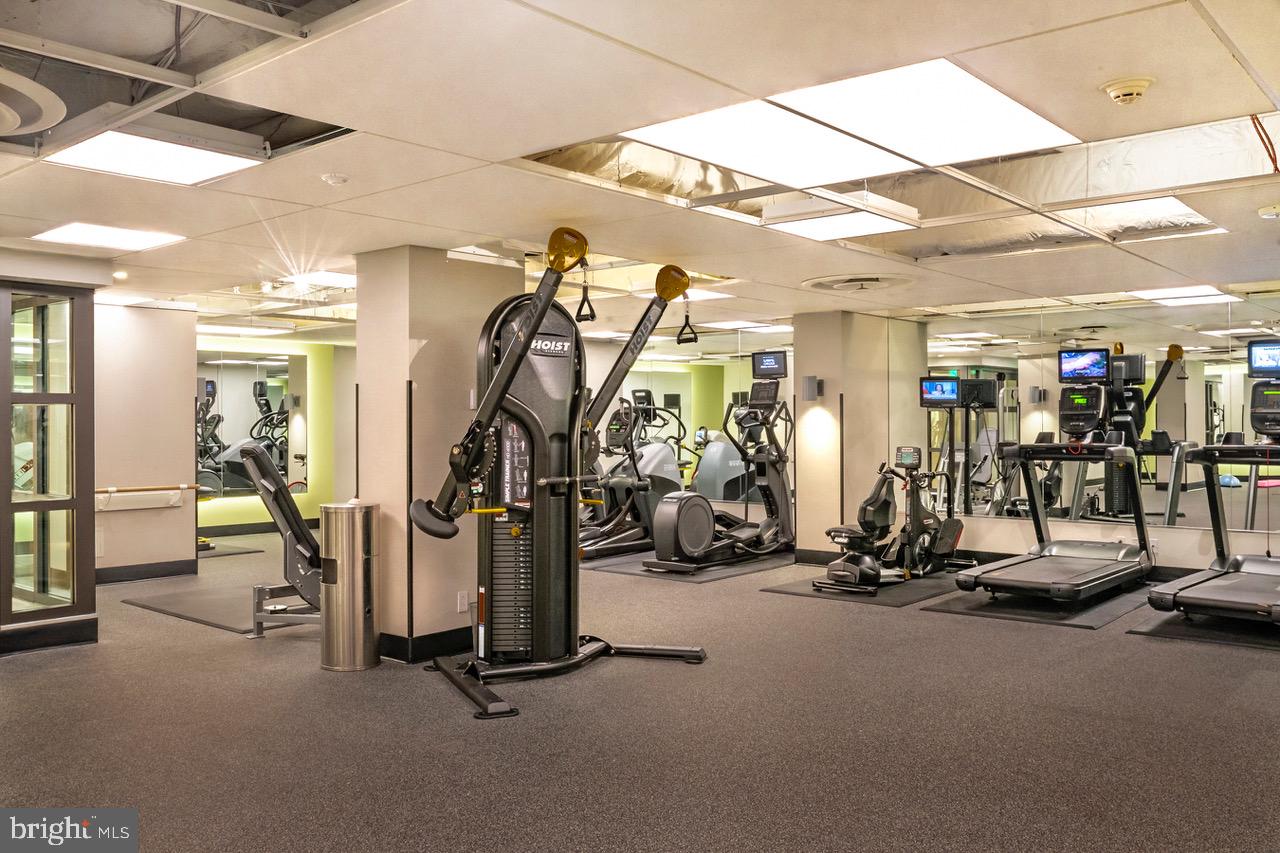 2801 NEW MEXICO AVENUE NW 1219