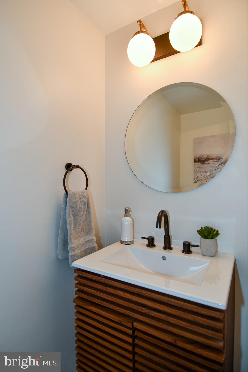 2801 NEW MEXICO AVENUE NW 1219