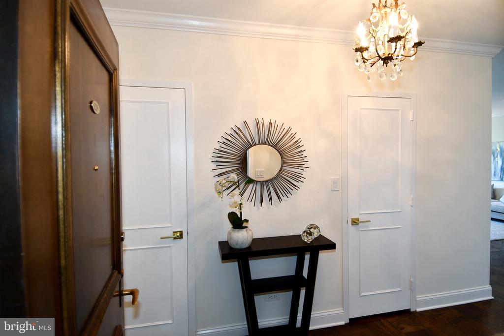 2801 NEW MEXICO AVENUE NW 1219