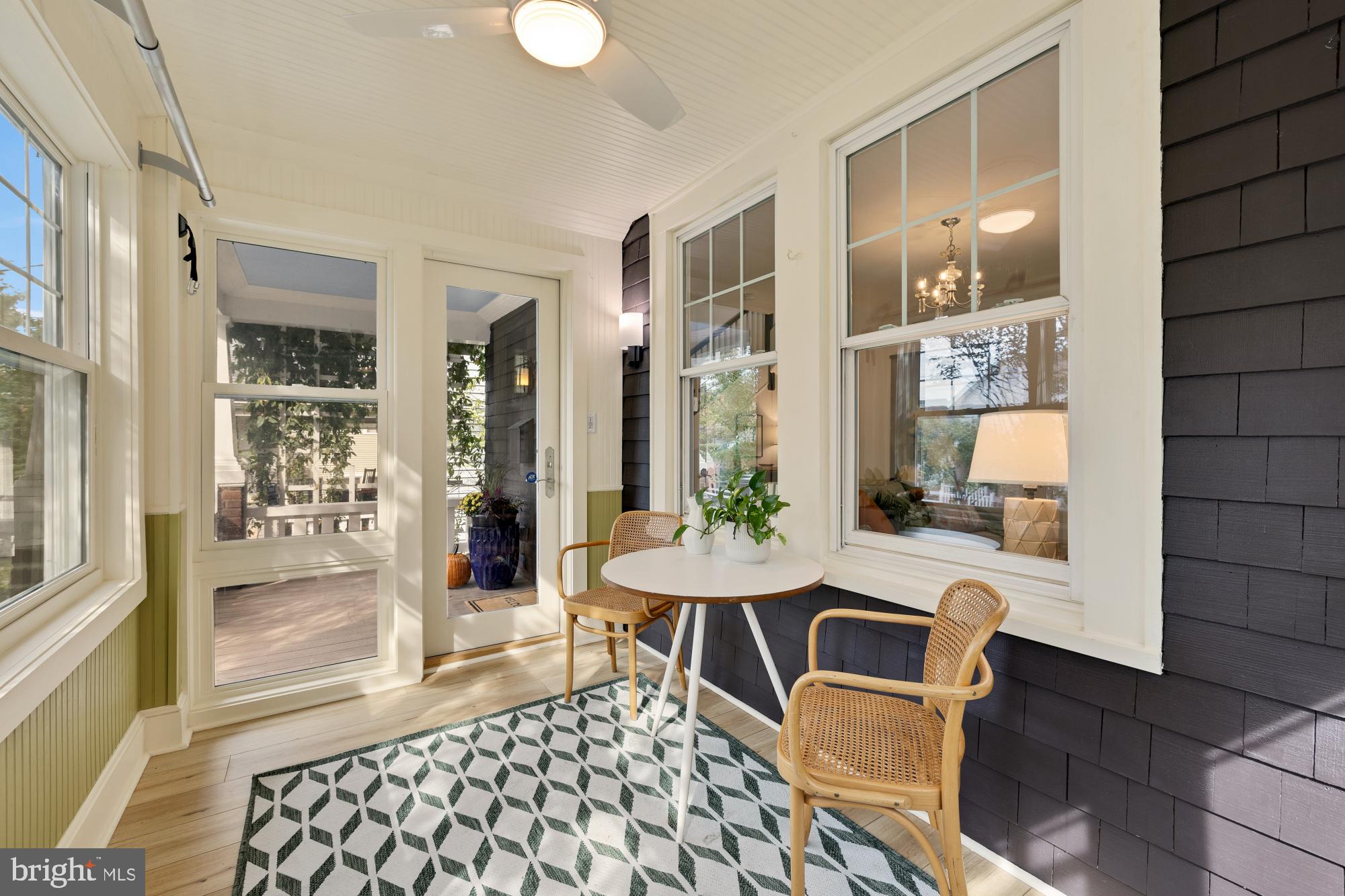 1210 KEARNY STREET NE