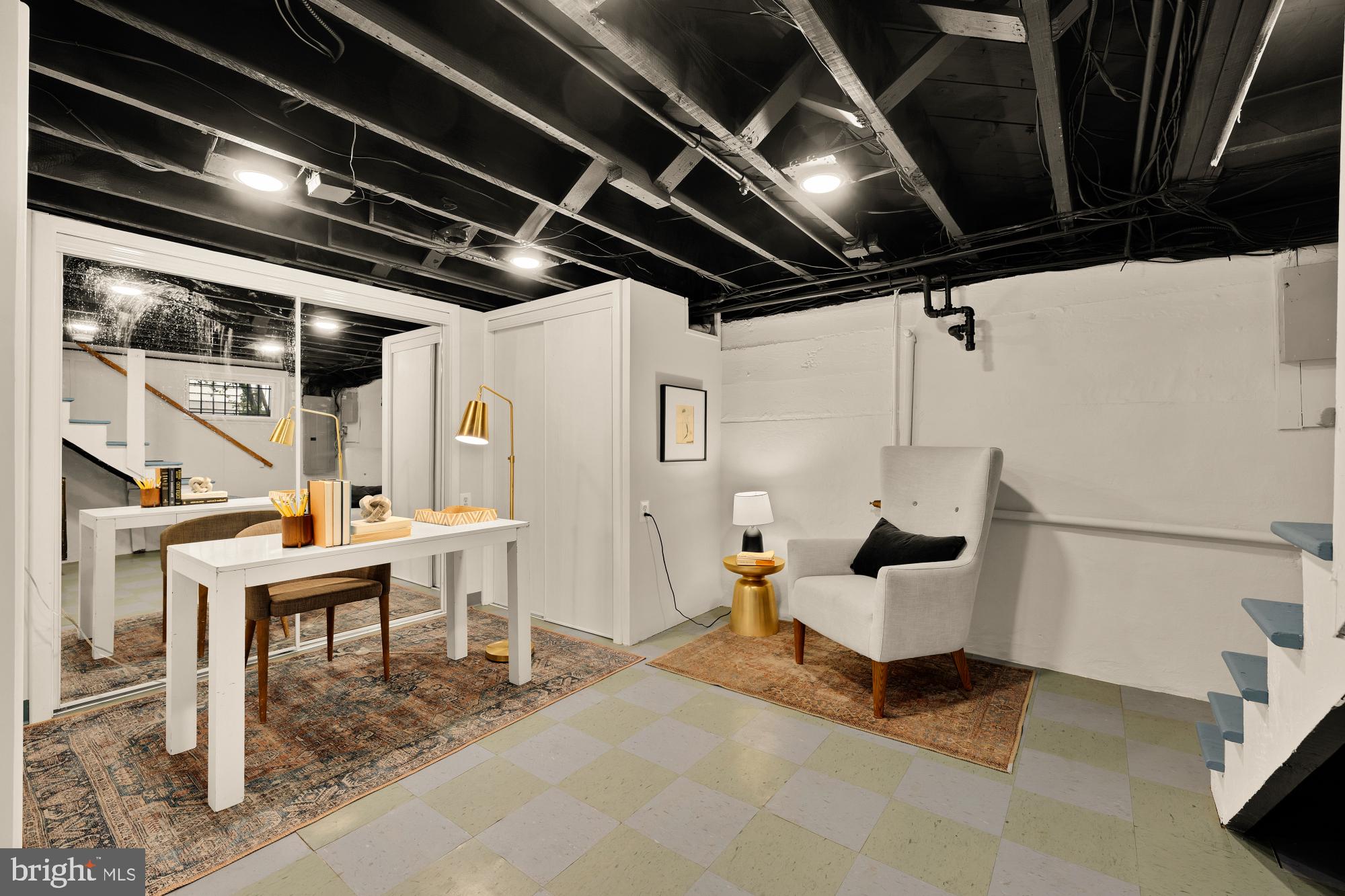 1210 KEARNY STREET NE