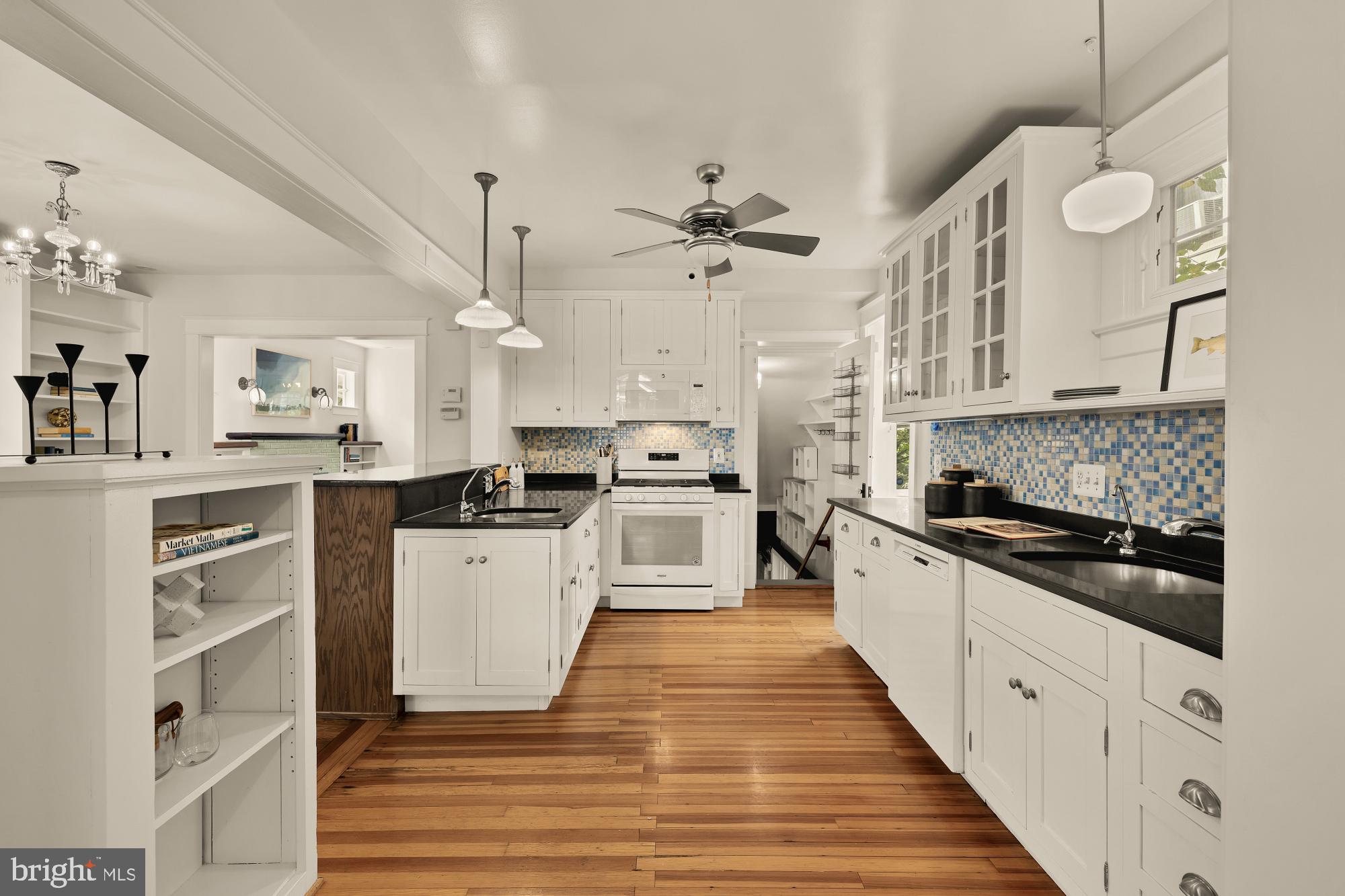 1210 KEARNY STREET NE