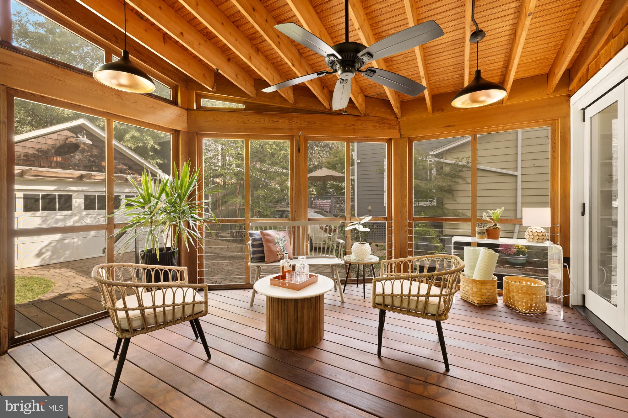 1210 KEARNY STREET NE