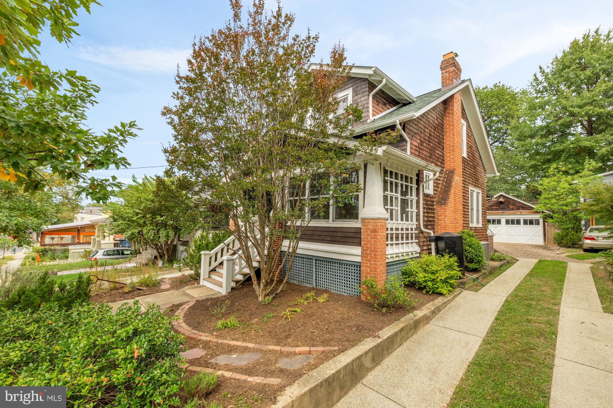 1210 KEARNY STREET NE