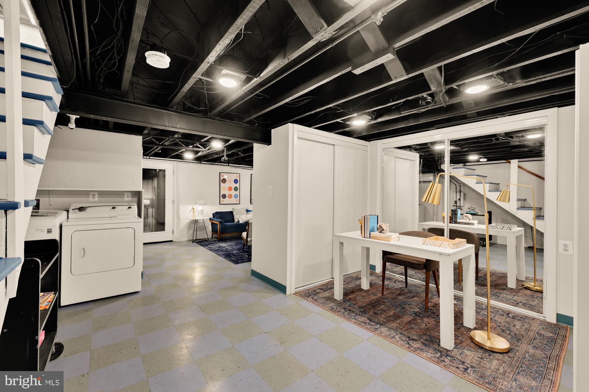 1210 KEARNY STREET NE