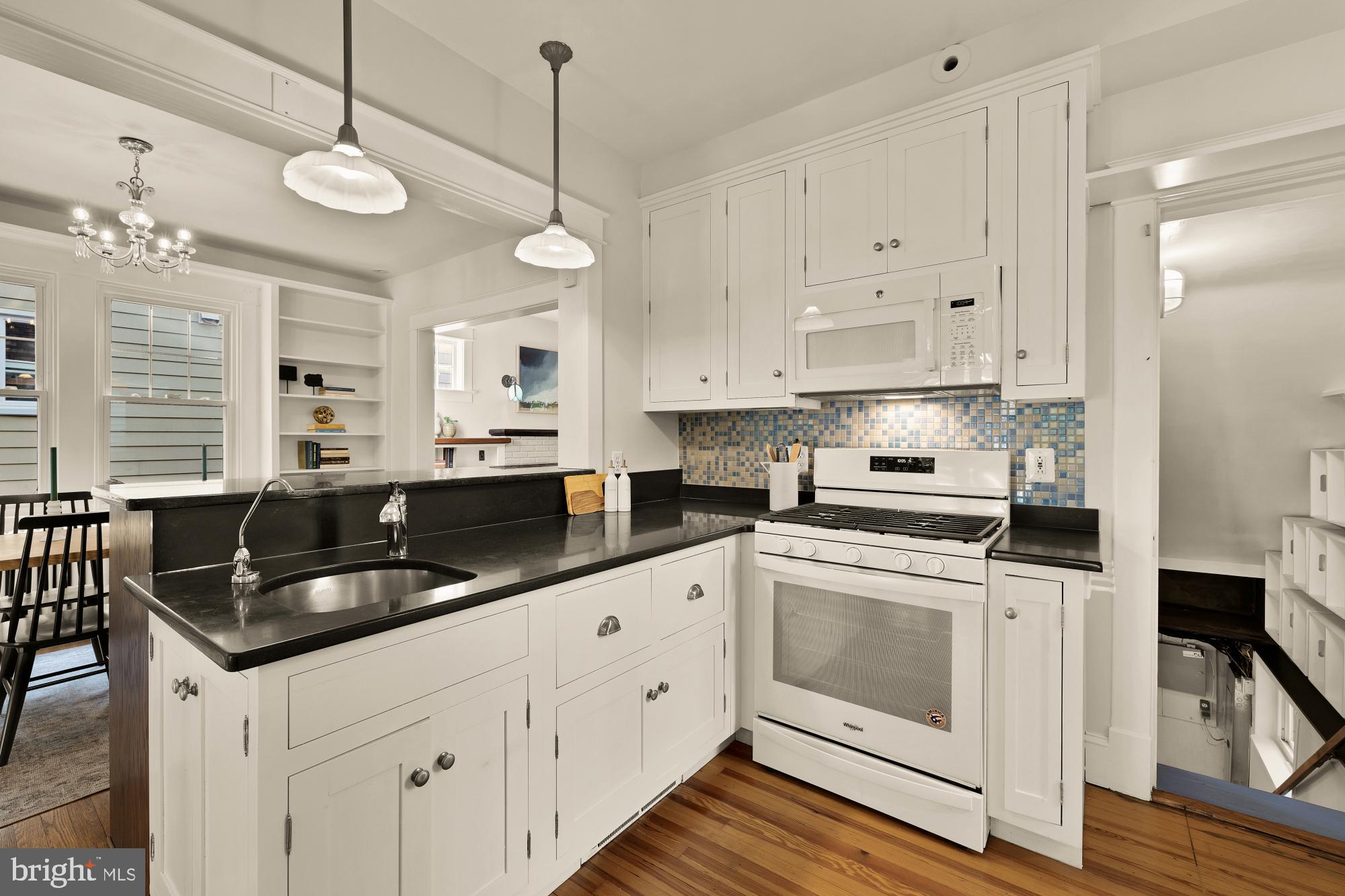 1210 KEARNY STREET NE