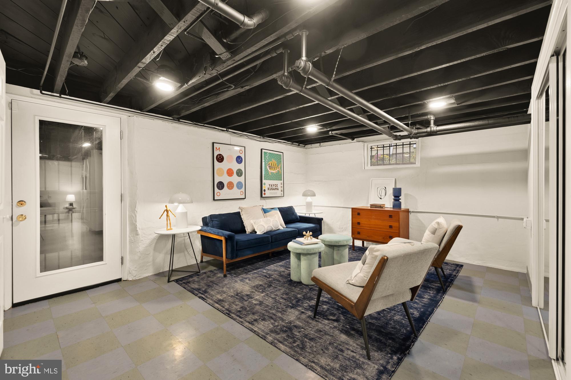 1210 KEARNY STREET NE