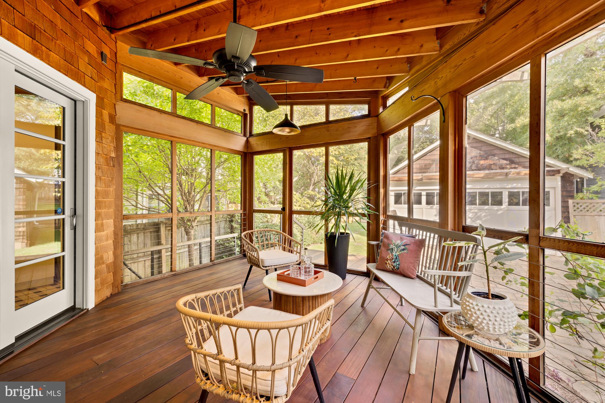 1210 KEARNY STREET NE