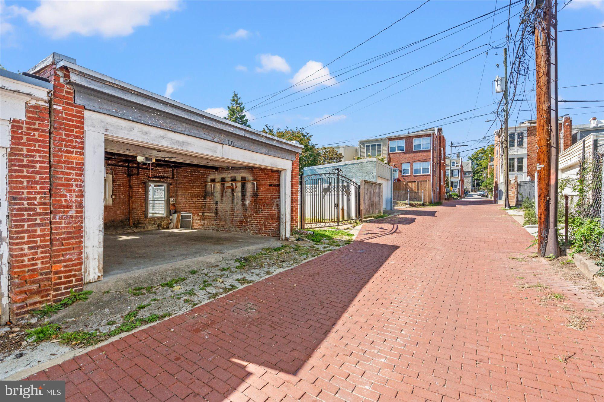 1417 ALLISON STREET NW