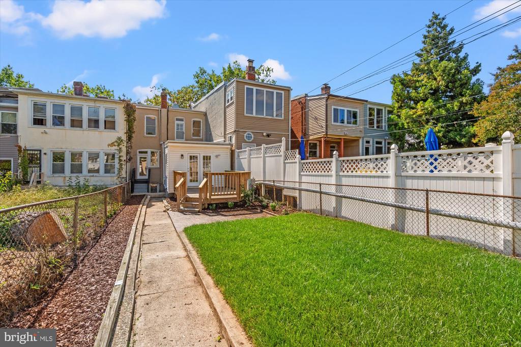 1417 ALLISON STREET NW