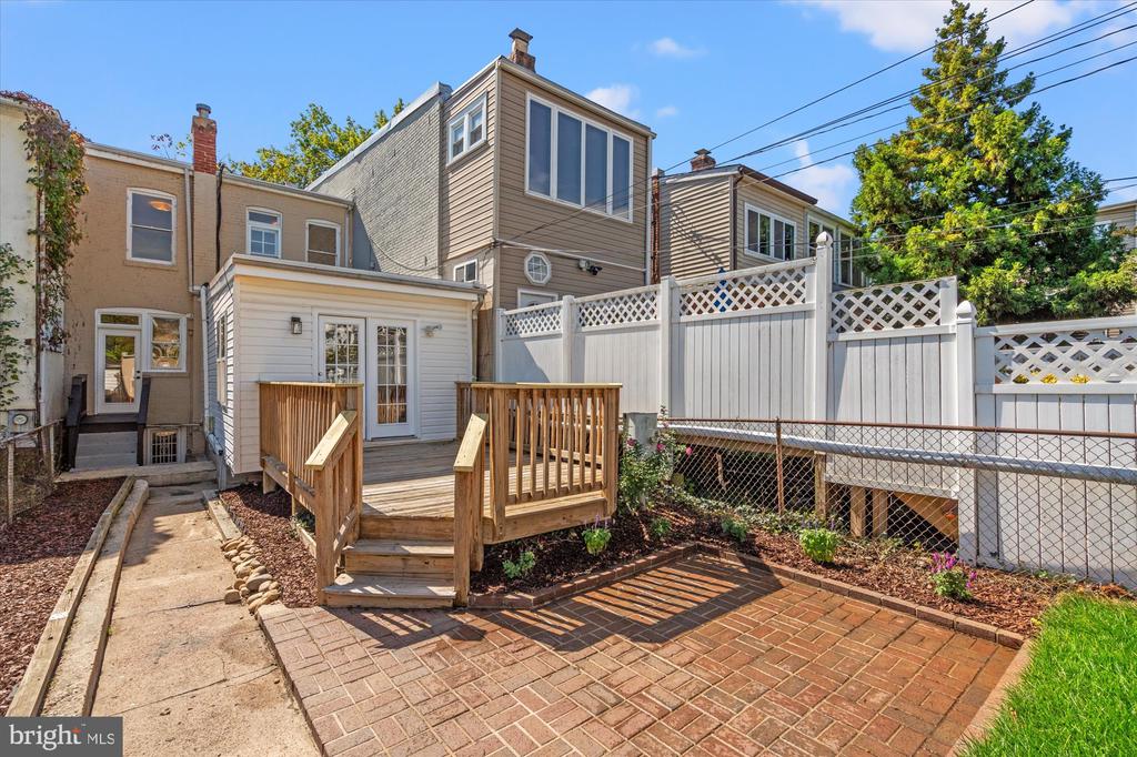 1417 ALLISON STREET NW