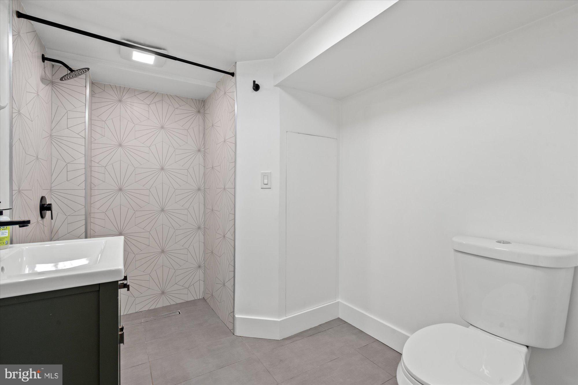 1417 ALLISON STREET NW