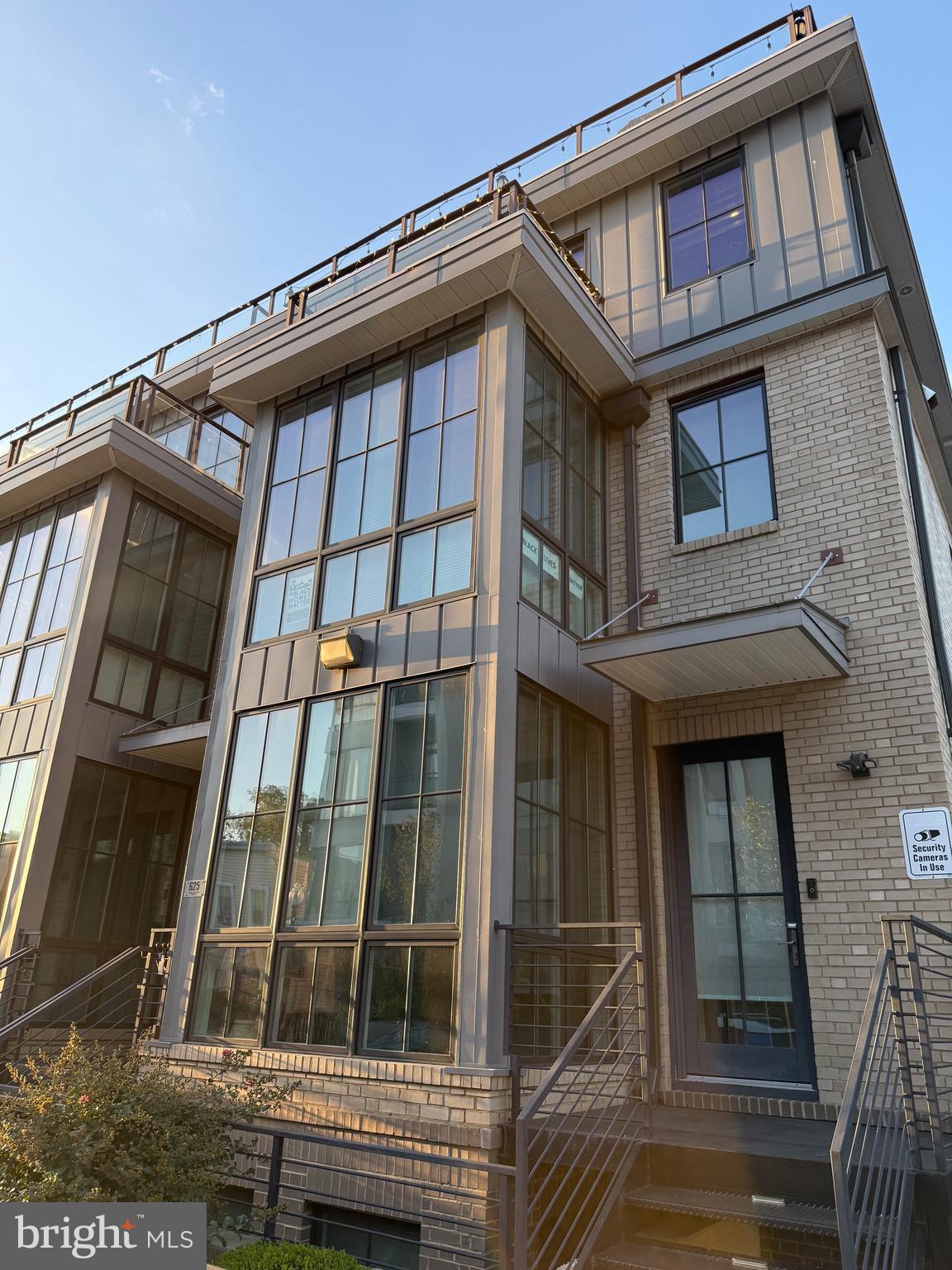 625 PARK ROAD NW 304