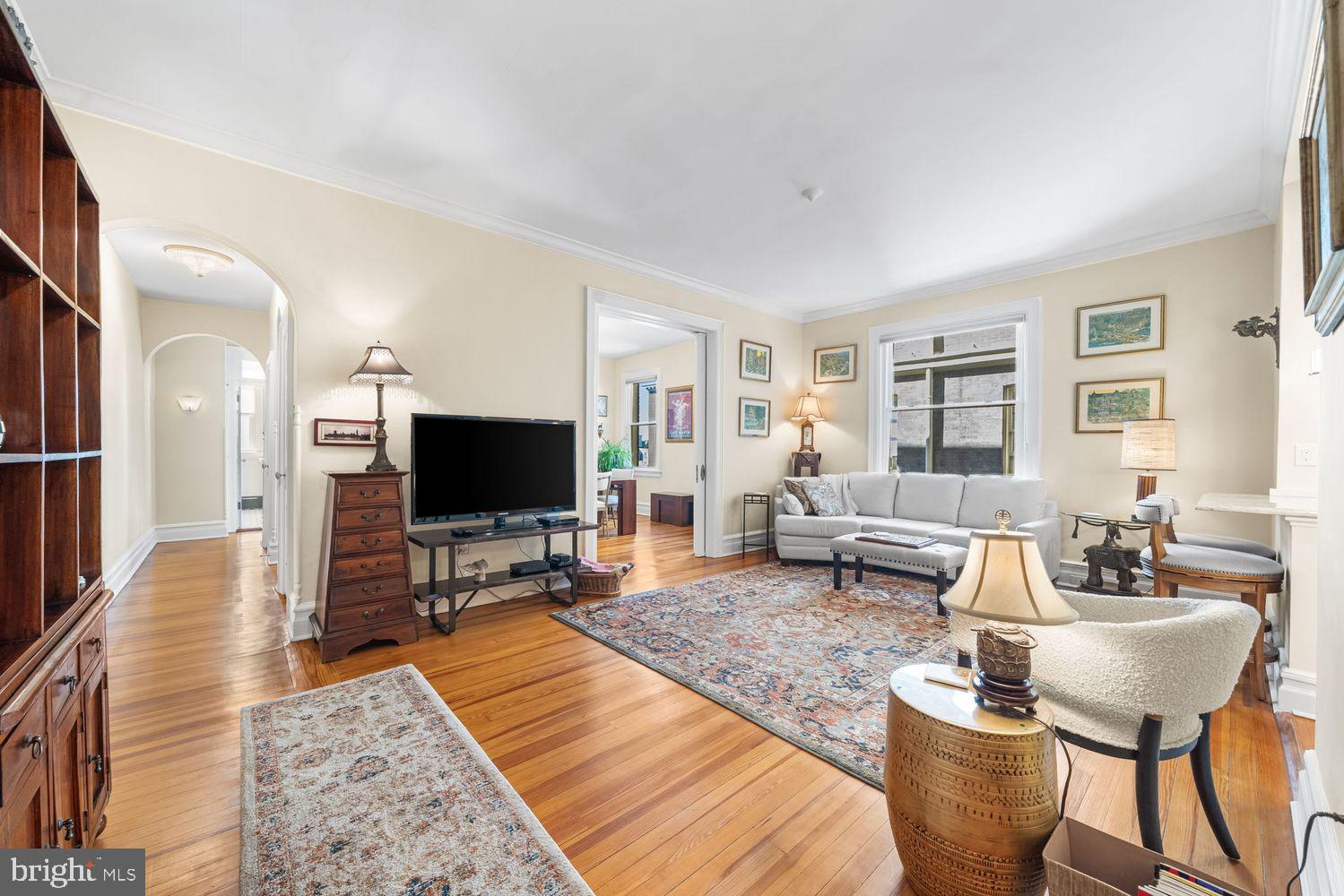 2122 CALIFORNIA STREET NW 553