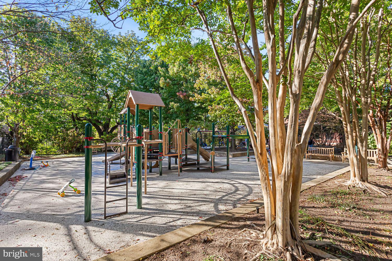 2122 CALIFORNIA STREET NW 553