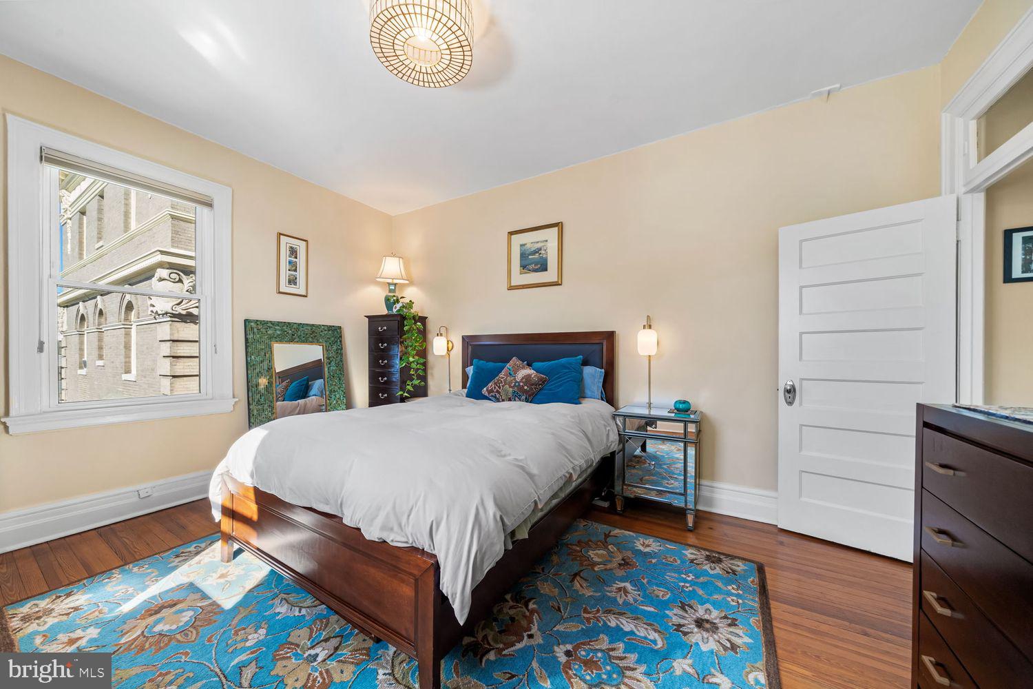 2122 CALIFORNIA STREET NW 553