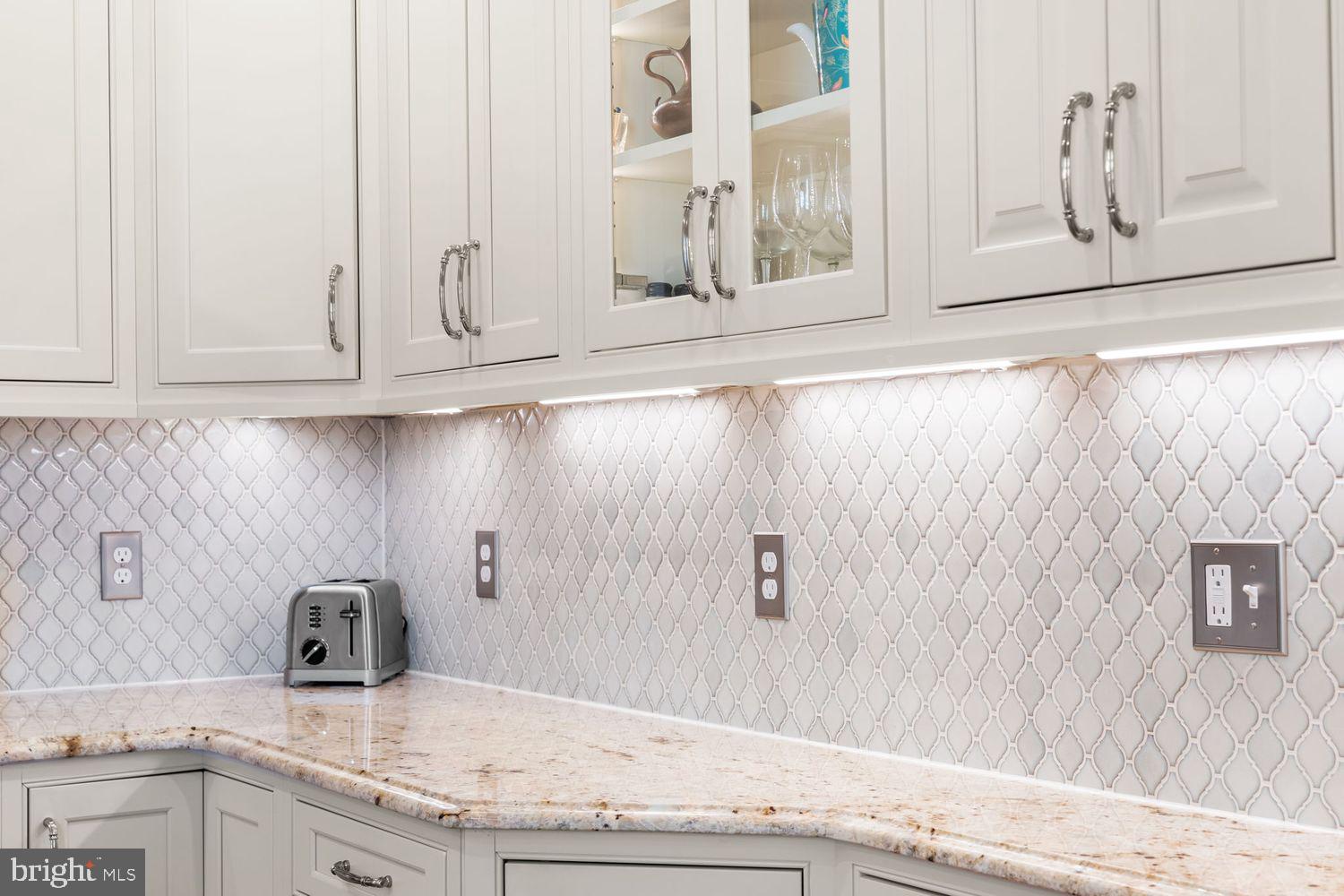 2122 CALIFORNIA STREET NW 553