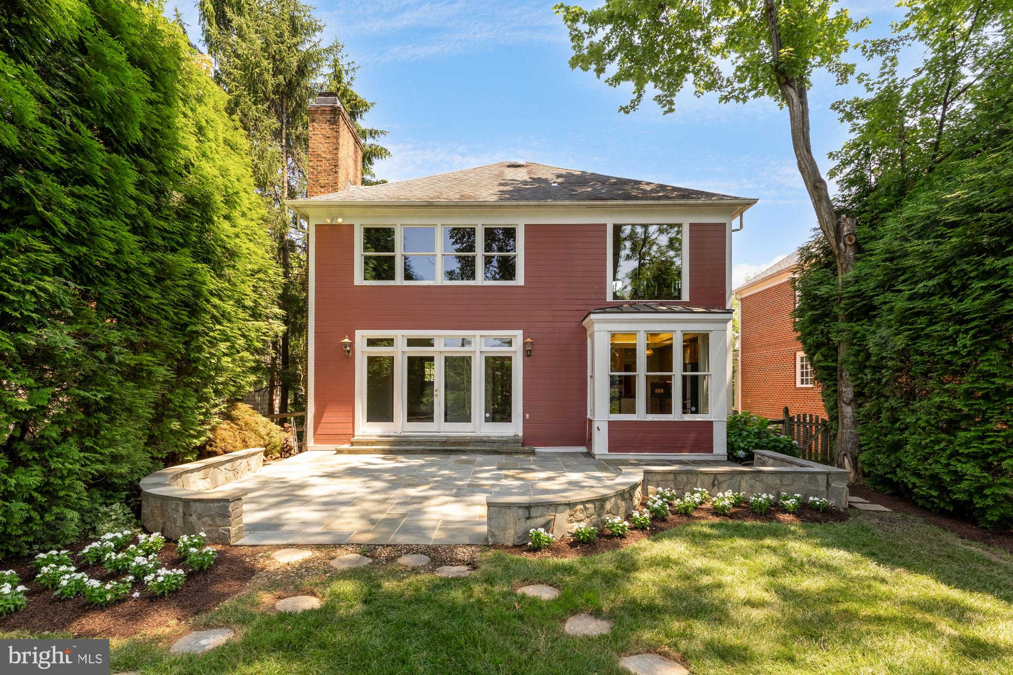 4621 LAVEROCK PLACE NW