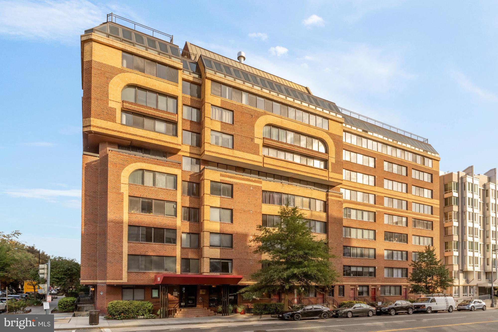 1245 13TH STREET NW 907