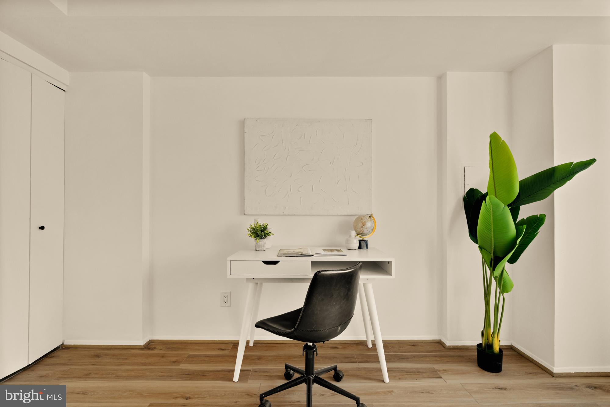 1245 13TH STREET NW 907