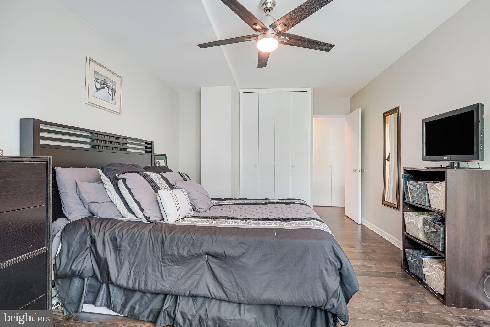 1545 18TH STREET NW 411