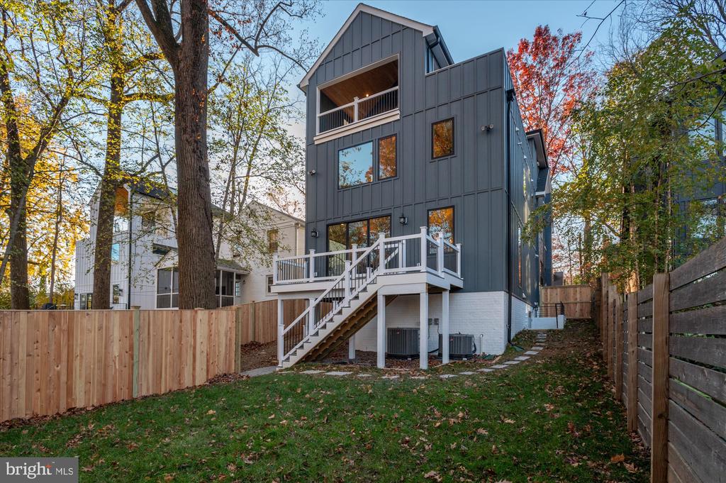 5445 33RD STREET NW