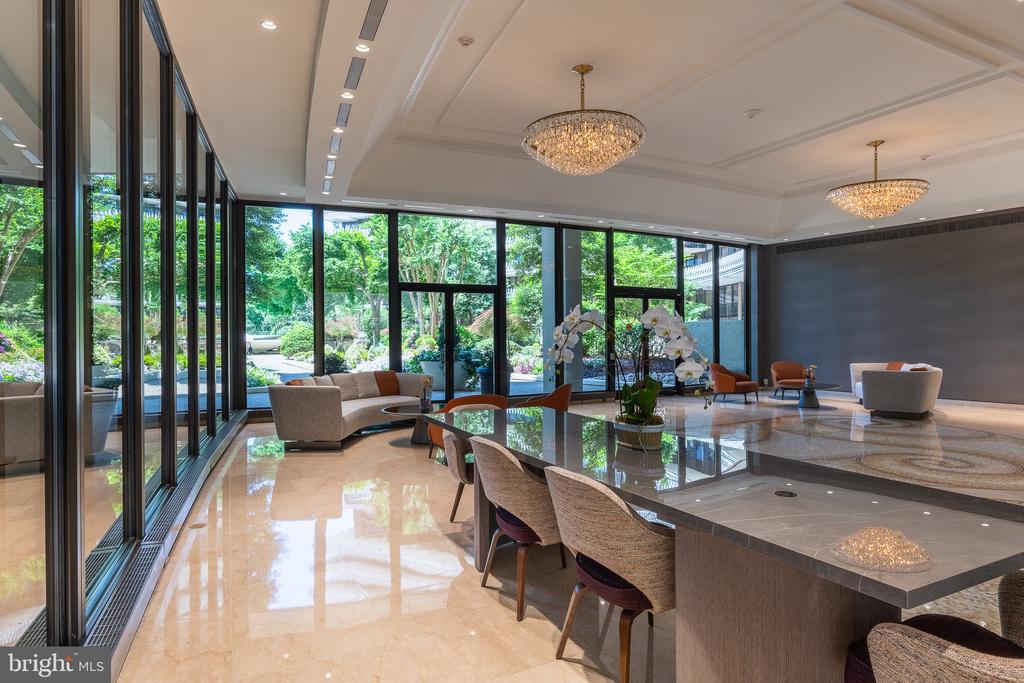 700 NEW HAMPSHIRE AVENUE NW Unit: 519