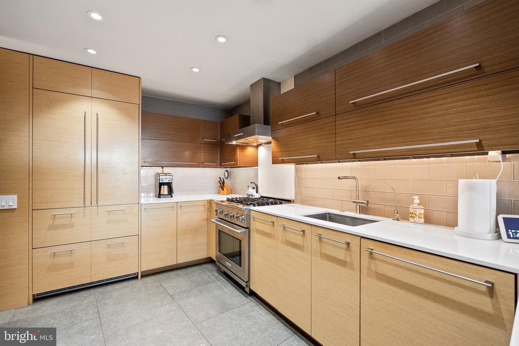 700 NEW HAMPSHIRE AVENUE NW Unit: 519