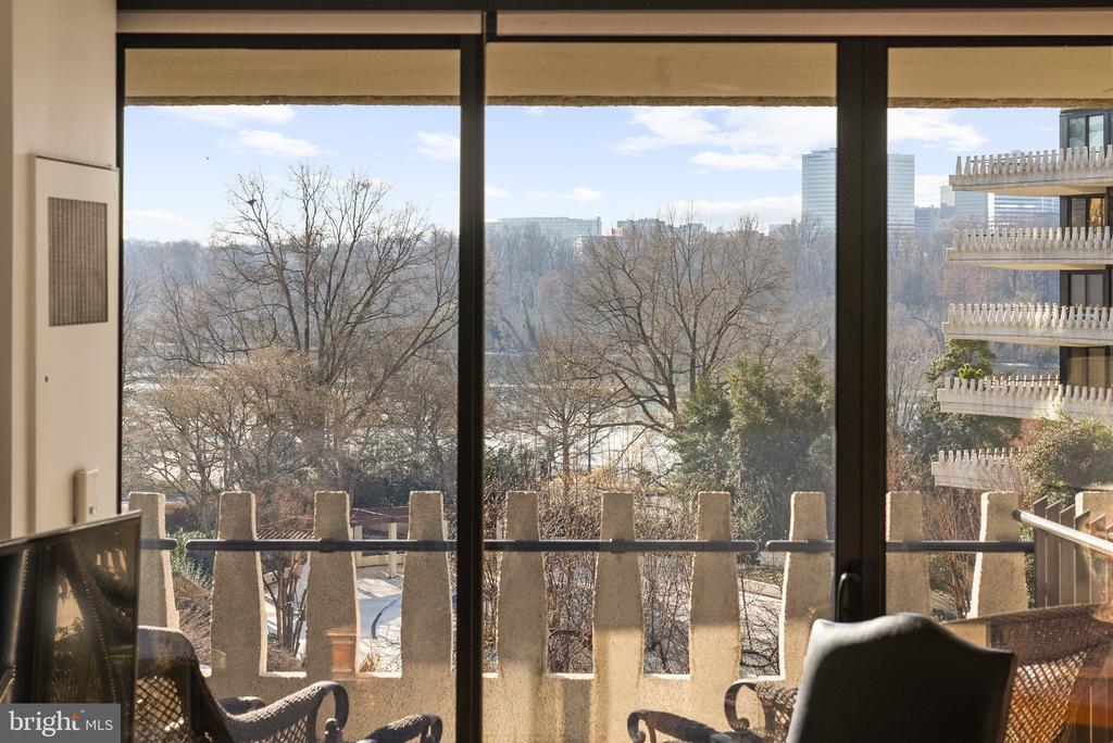 700 NEW HAMPSHIRE AVENUE NW Unit: 519