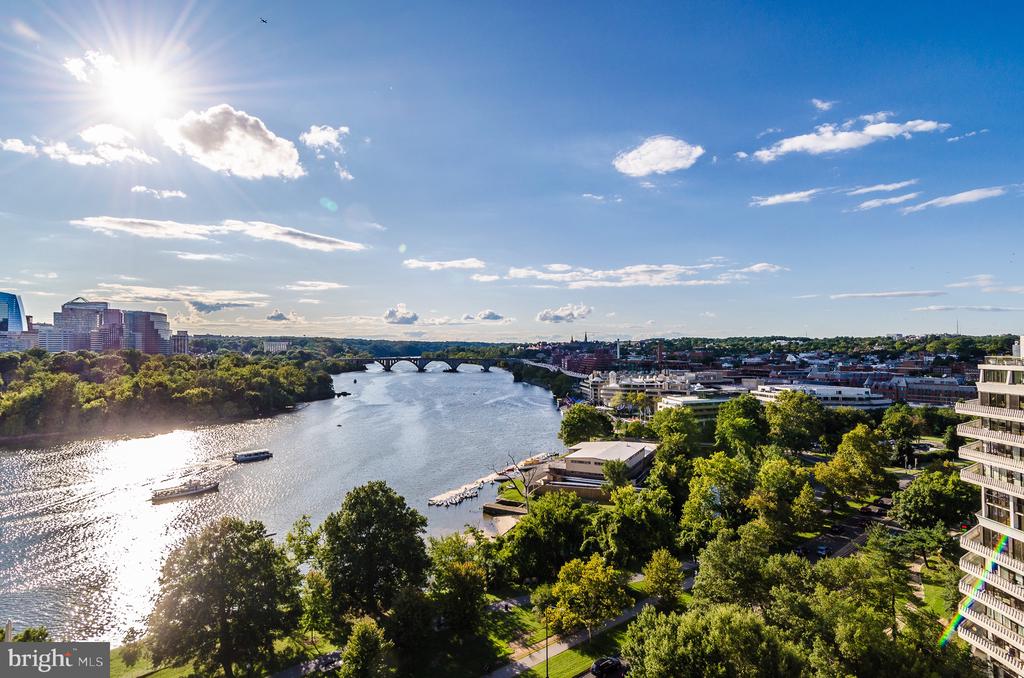 700 NEW HAMPSHIRE AVENUE NW Unit: 519