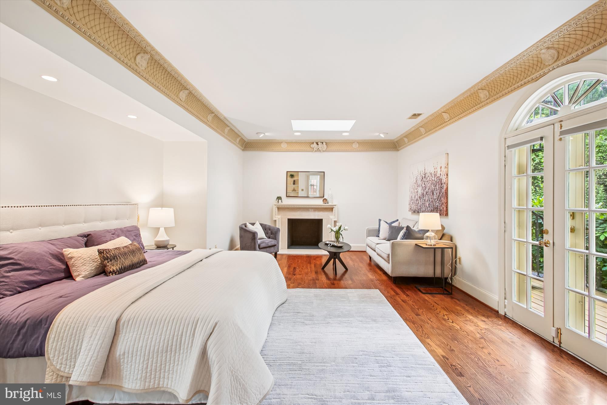 4016 LINNEAN AVENUE NW