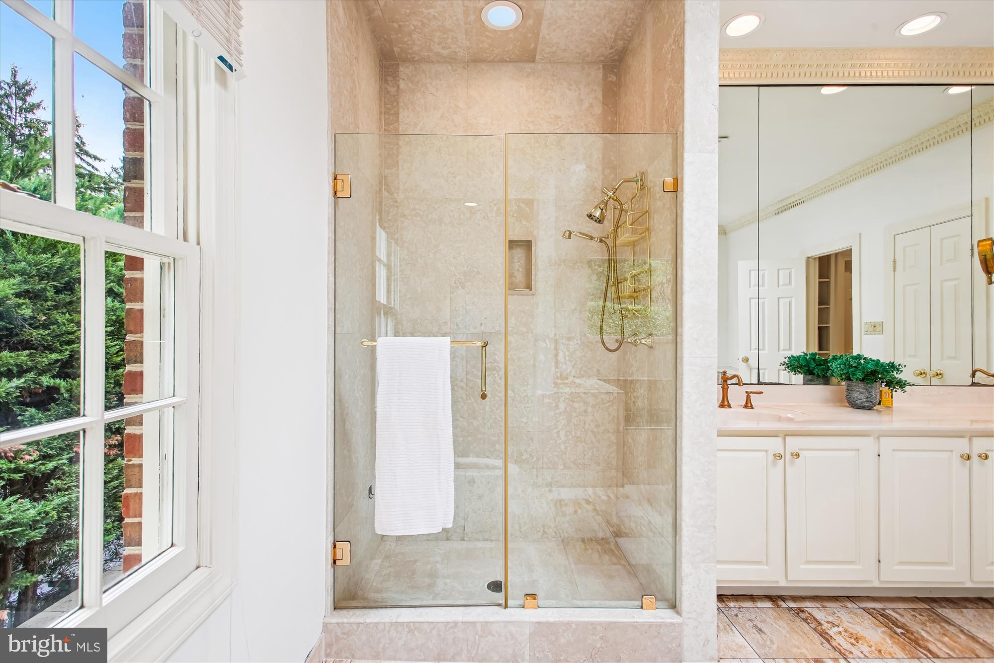 4016 LINNEAN AVENUE NW