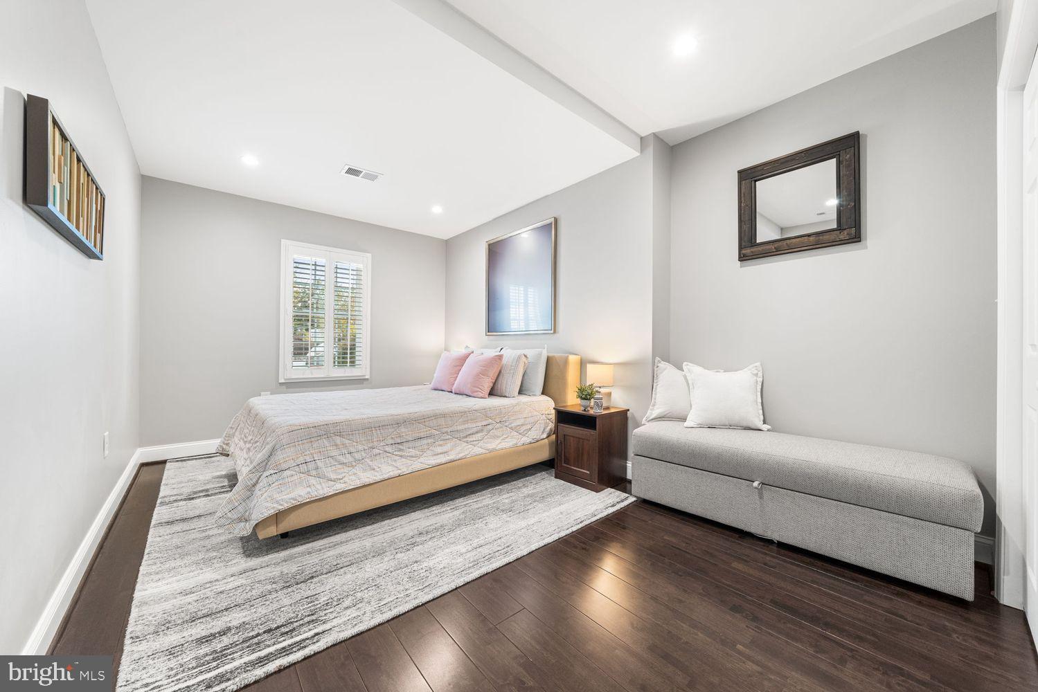 4529 NEW HAMPSHIRE AVENUE NW