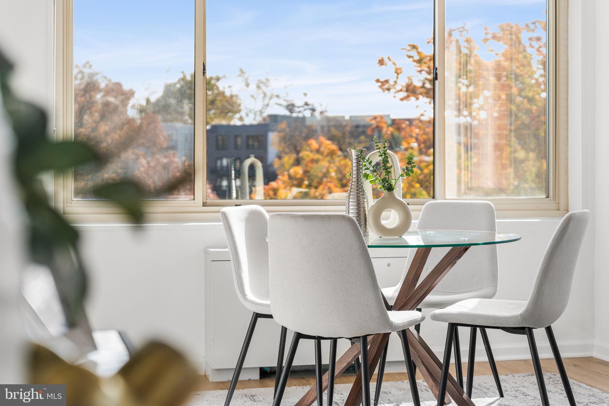 4000 TUNLAW ROAD NW 811