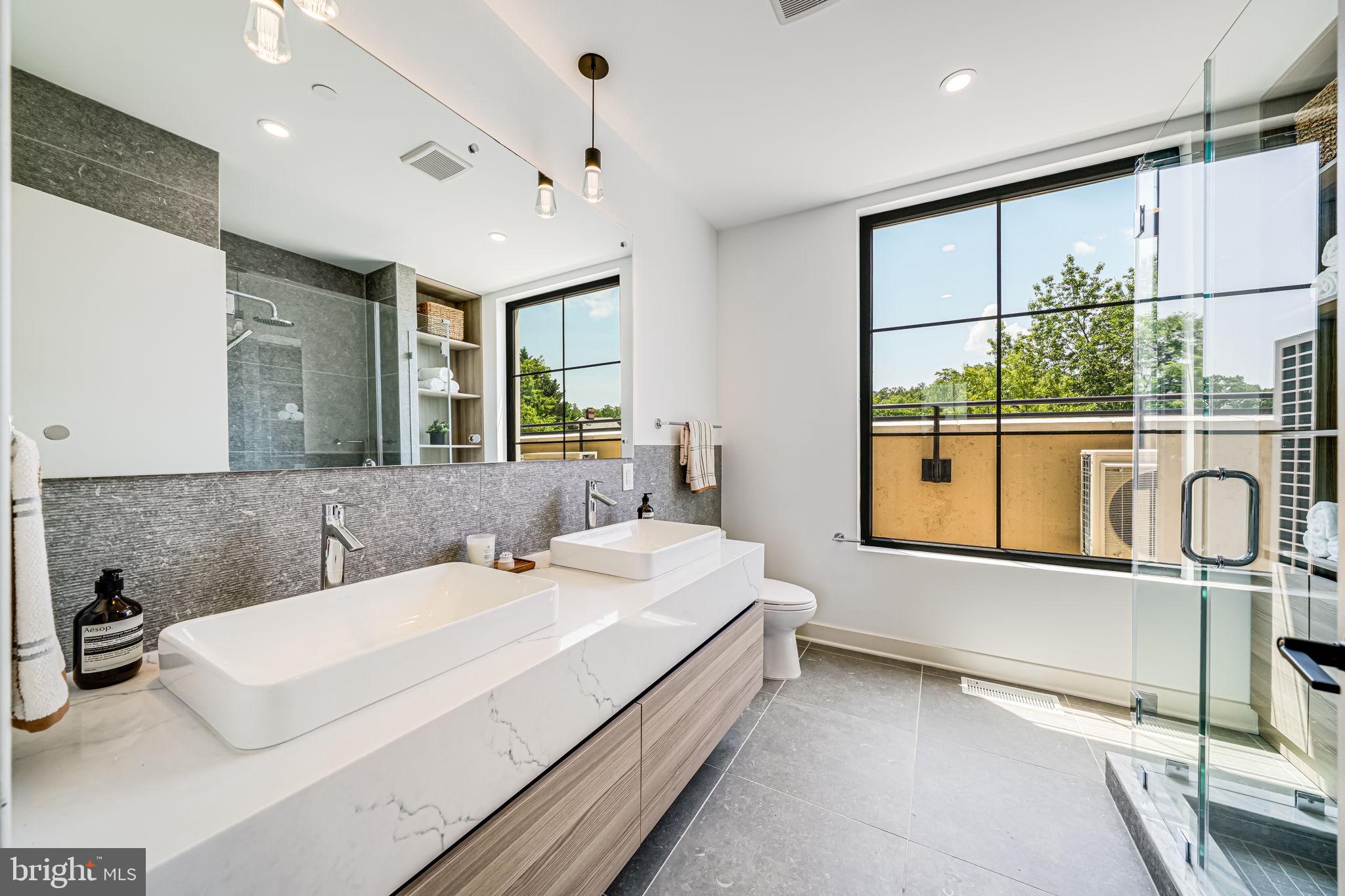 2903 NEWARK STREET NW