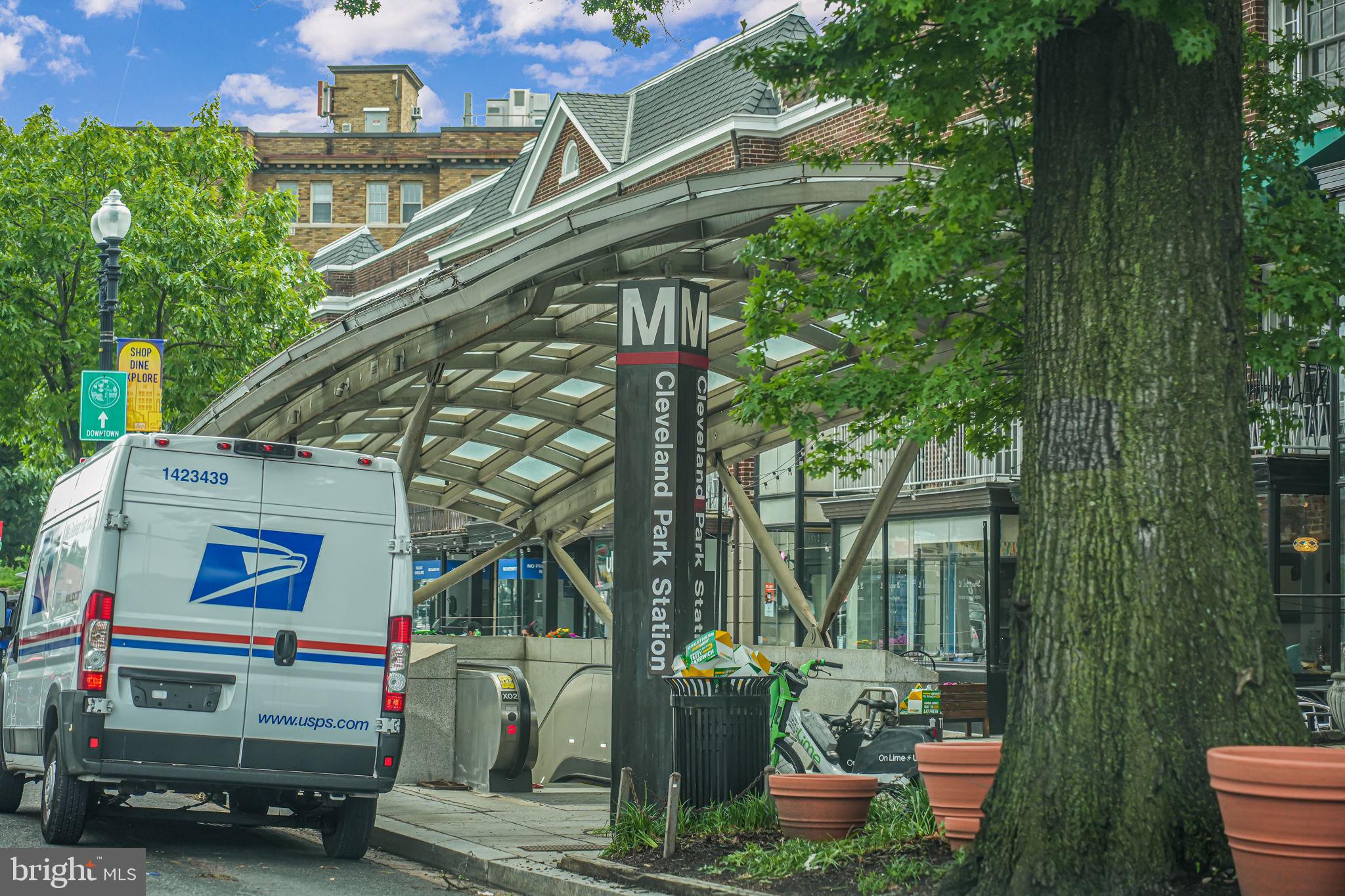 2903 NEWARK STREET NW