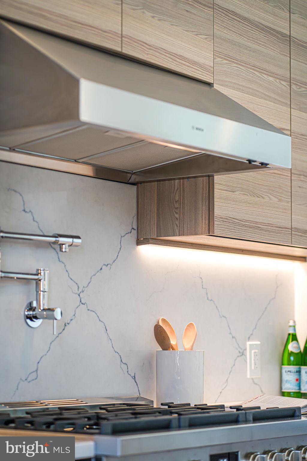 2905 NEWARK STREET NW