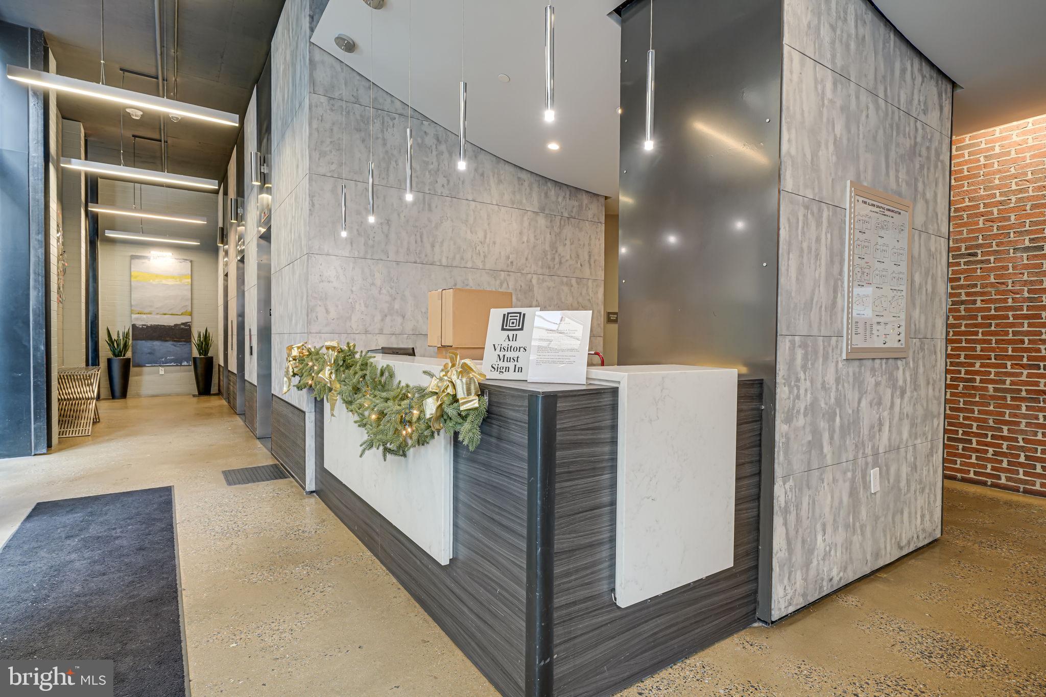 2125 14TH STREET NW 619