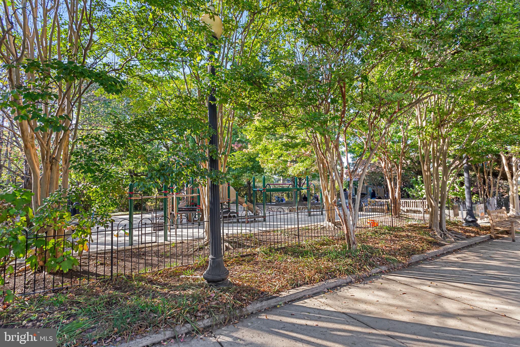 1901 COLUMBIA ROAD NW 602