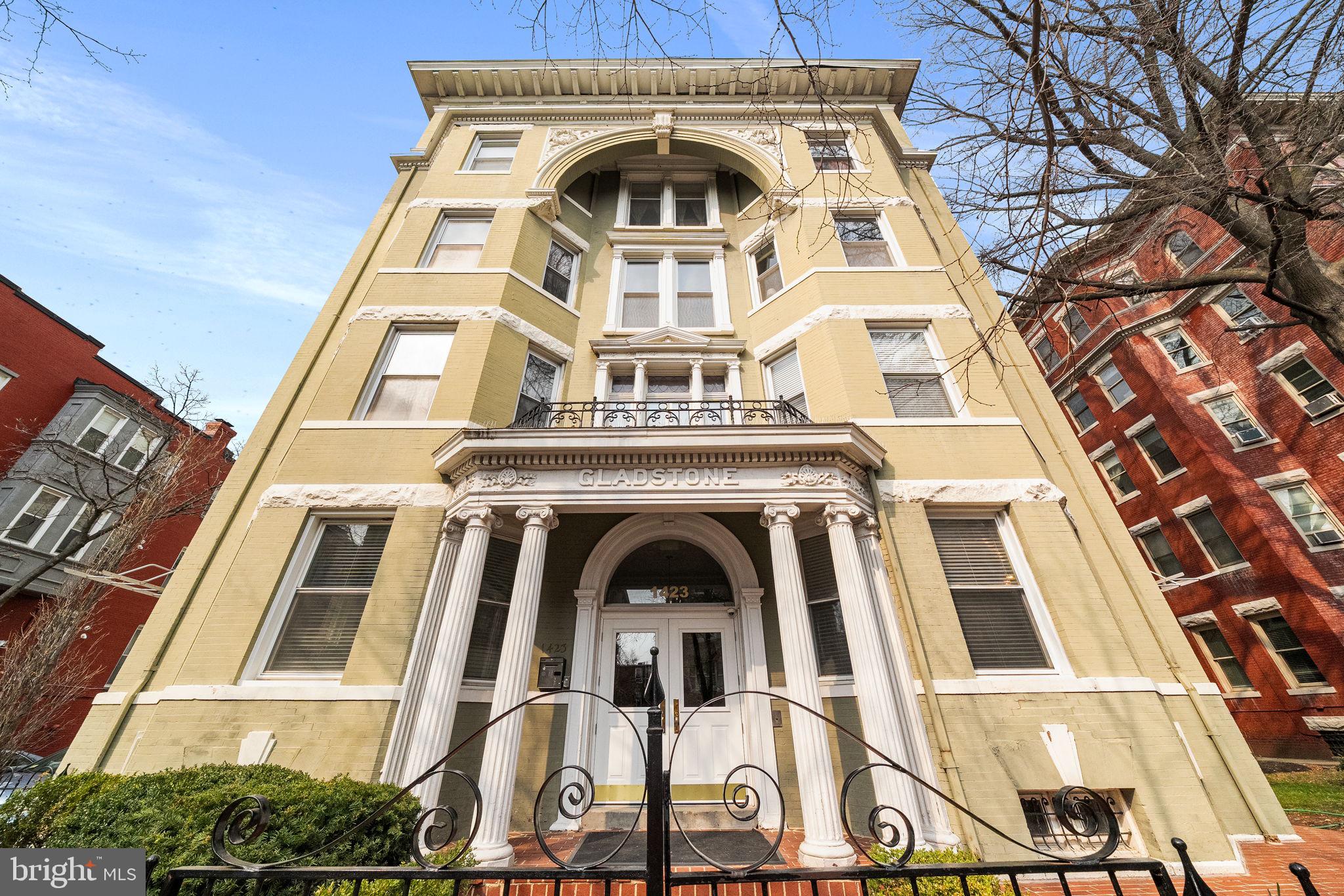 1423 R STREET NW 402