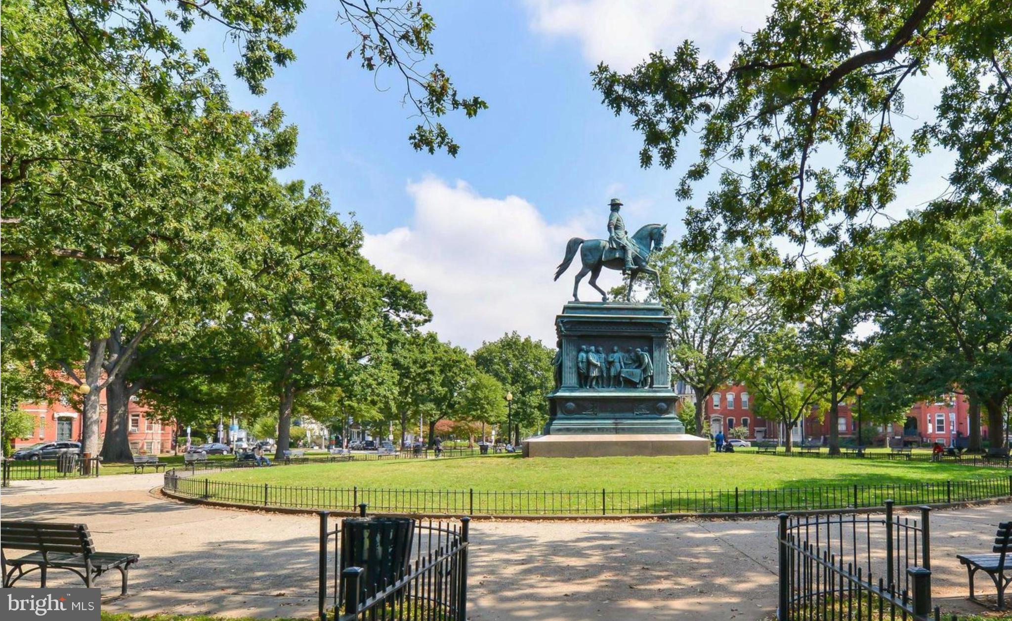 1423 R STREET NW 402