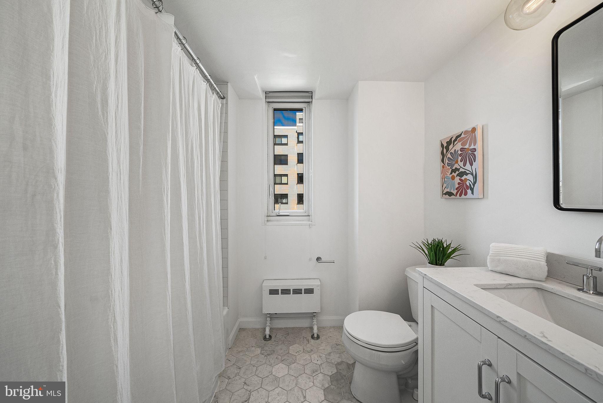 1545 18TH STREET NW 722