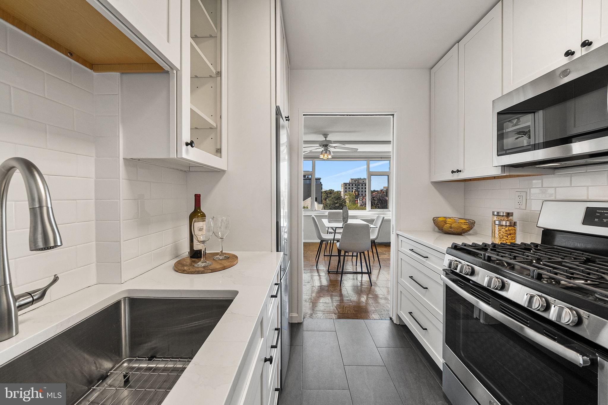 1545 18TH STREET NW 722